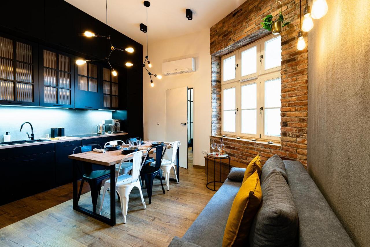 Large 75 M2 Apartment For 6 Guests Next To Wawel Castle Krakov Exteriér fotografie