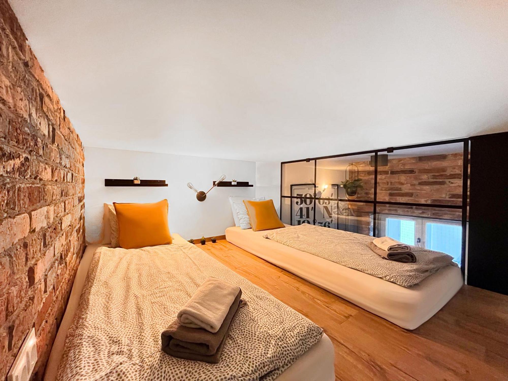 Large 75 M2 Apartment For 6 Guests Next To Wawel Castle Krakov Exteriér fotografie
